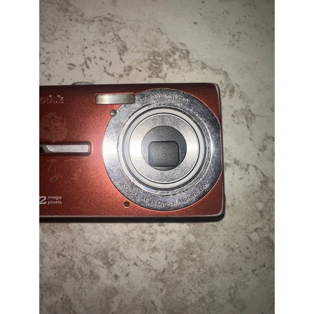 Kodak‎ EasyShare M763 Digital Camera 7.2MP 3x Optical Zoom Orange Untested As Is